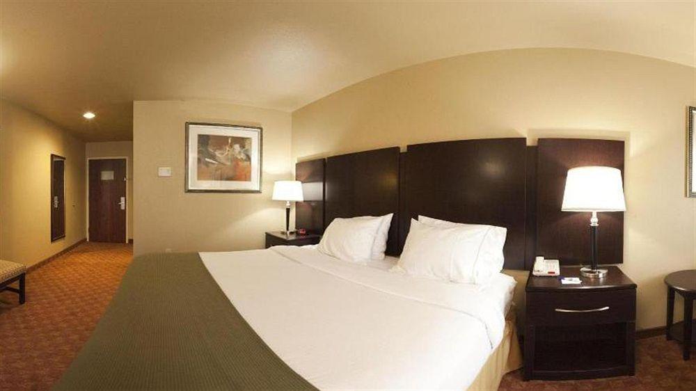 Holiday Inn Express Hotel & Suites Muskogee, An Ihg Hotel Ngoại thất bức ảnh