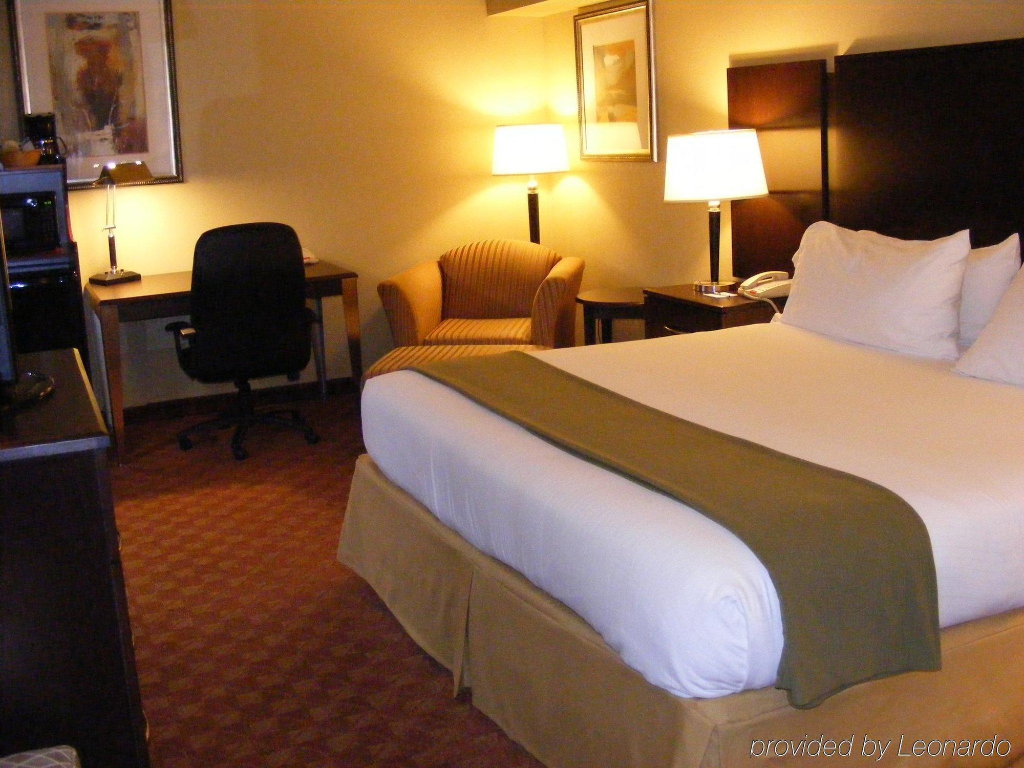 Holiday Inn Express Hotel & Suites Muskogee By Ihg Ngoại thất bức ảnh